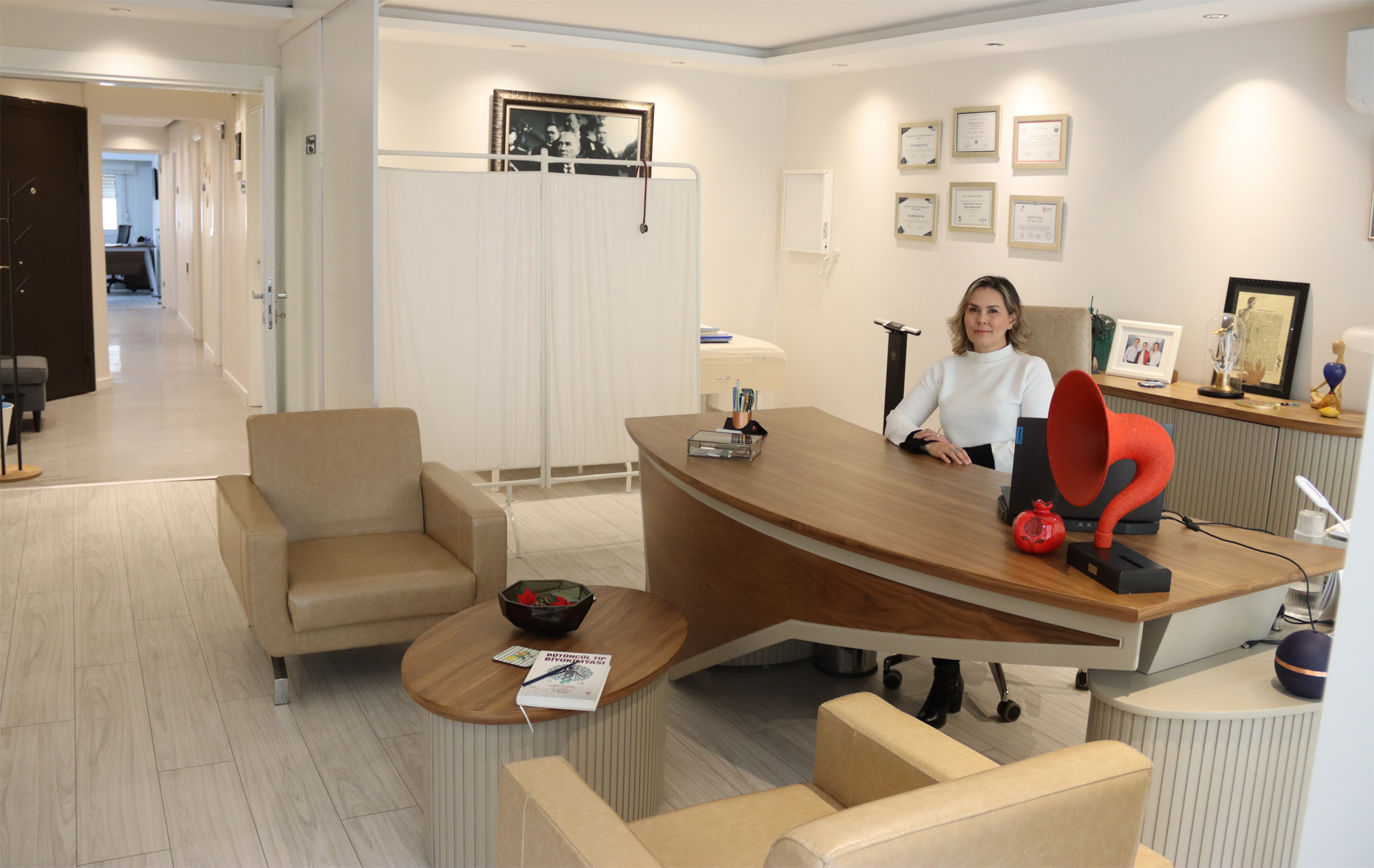 Uz.Dr.Esra IRMAK ÜSTÜN